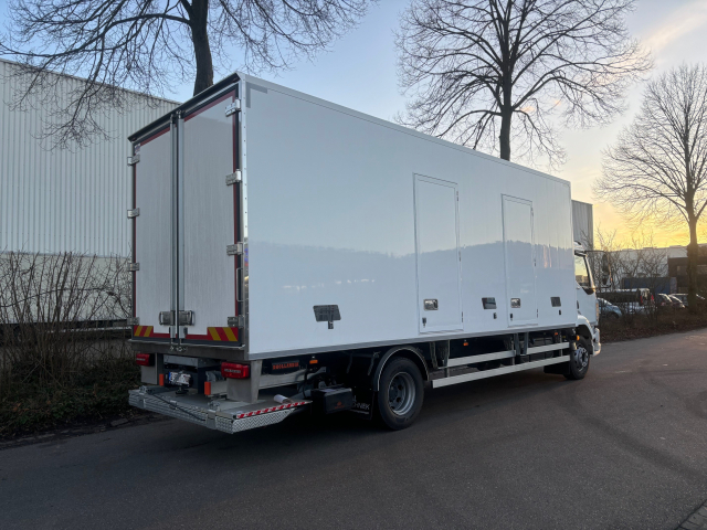 Loven Trucks